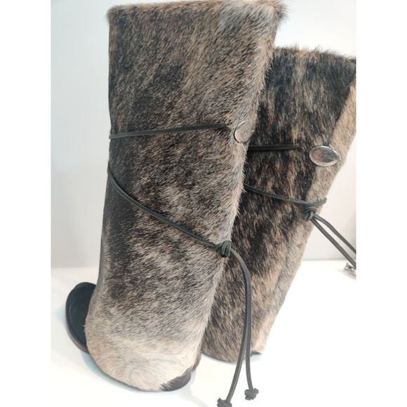 BNWOT Hair on Hide Boot Rugs Black and White - Picture 5 of 10